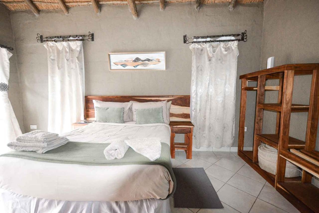 African Excursions Guest House Khwai エクステリア 写真