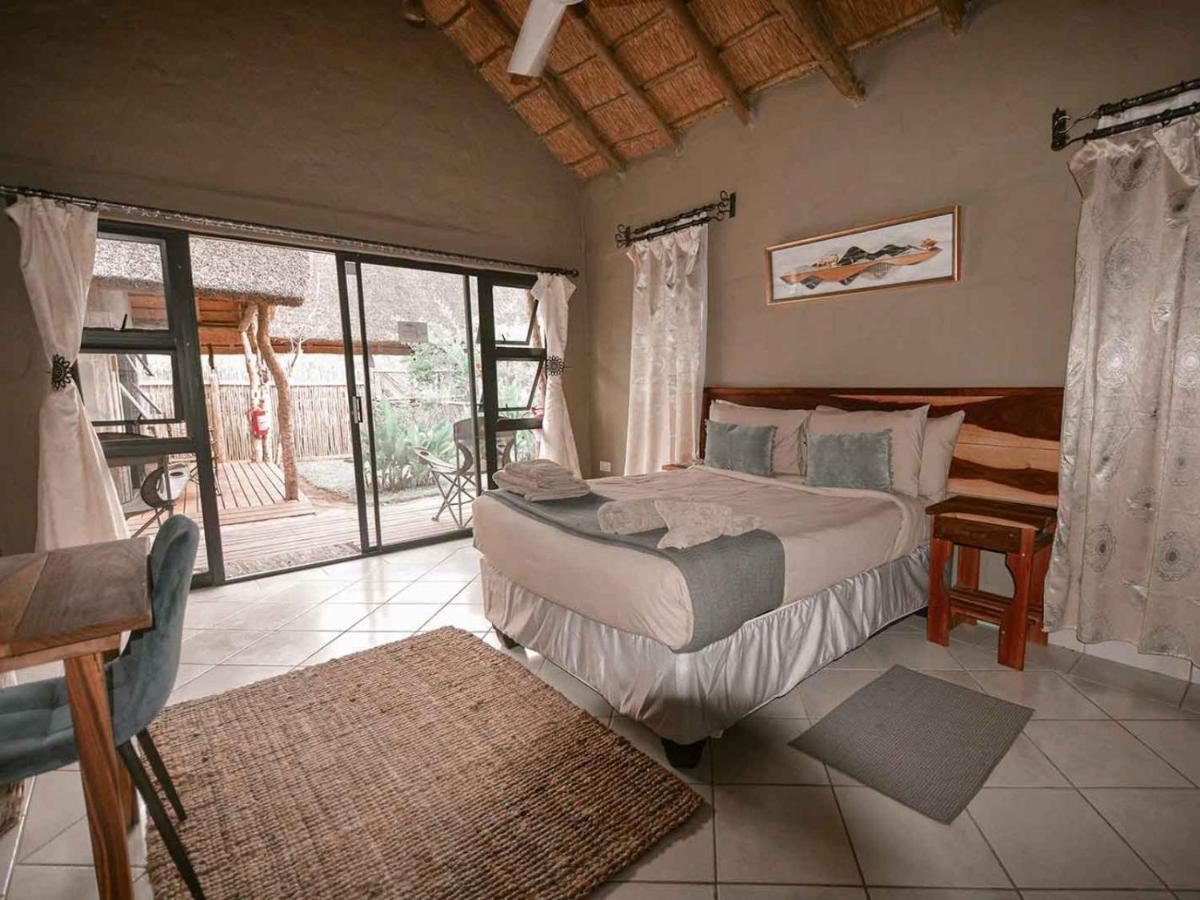 African Excursions Guest House Khwai エクステリア 写真